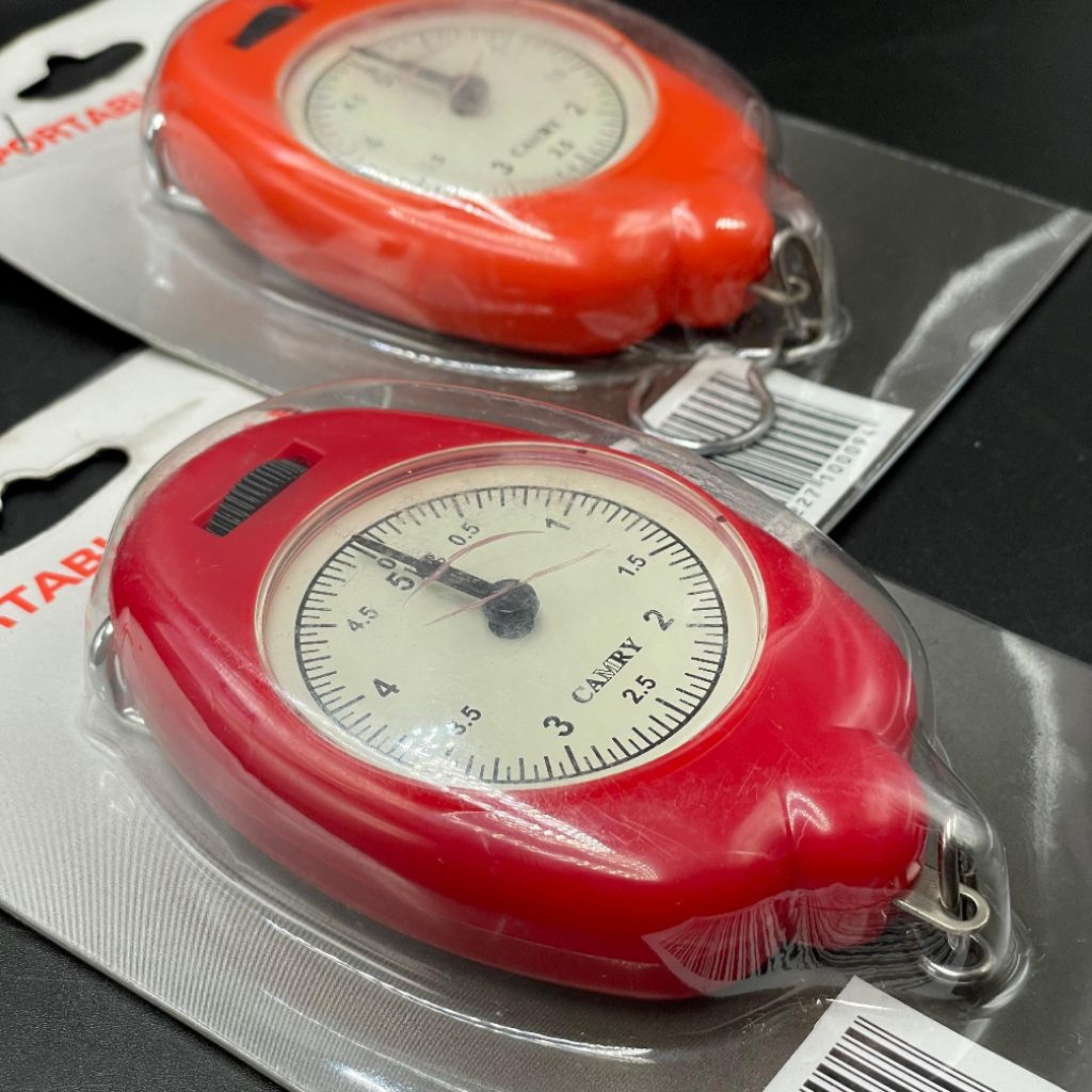 TIMBANGAN GANTUNG 5KG CAMRY ( KONDISI KACA NYA RETAK, NAMUN TIMBANGAN NYA MASIH BAGUS )