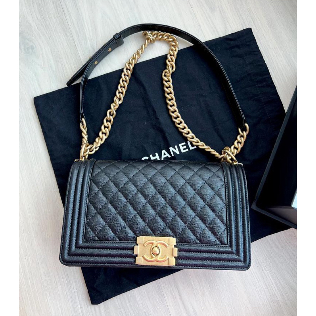 preloved | AUTHENTIC CHANEL BOY HAND BAG