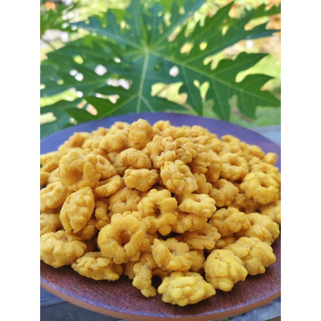 

salome oren kembang ribut