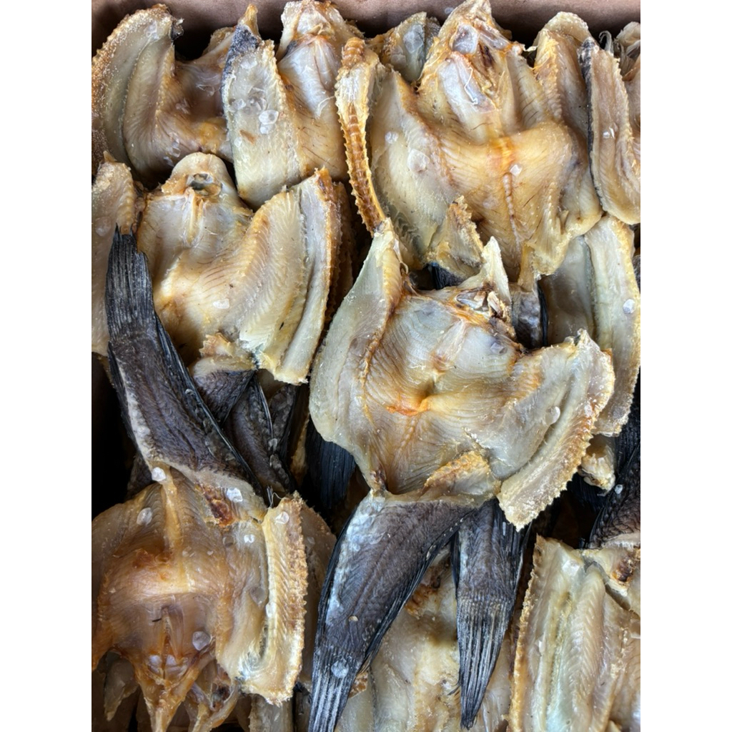 

Ikan Asin Gabus Kering Premium 250gr