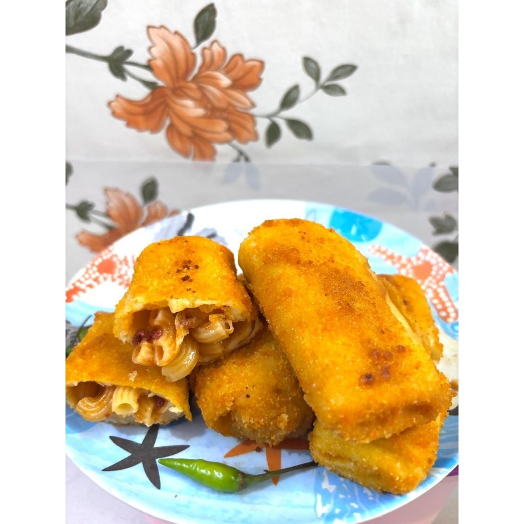 

risoles makaroni makanan instan frozen food