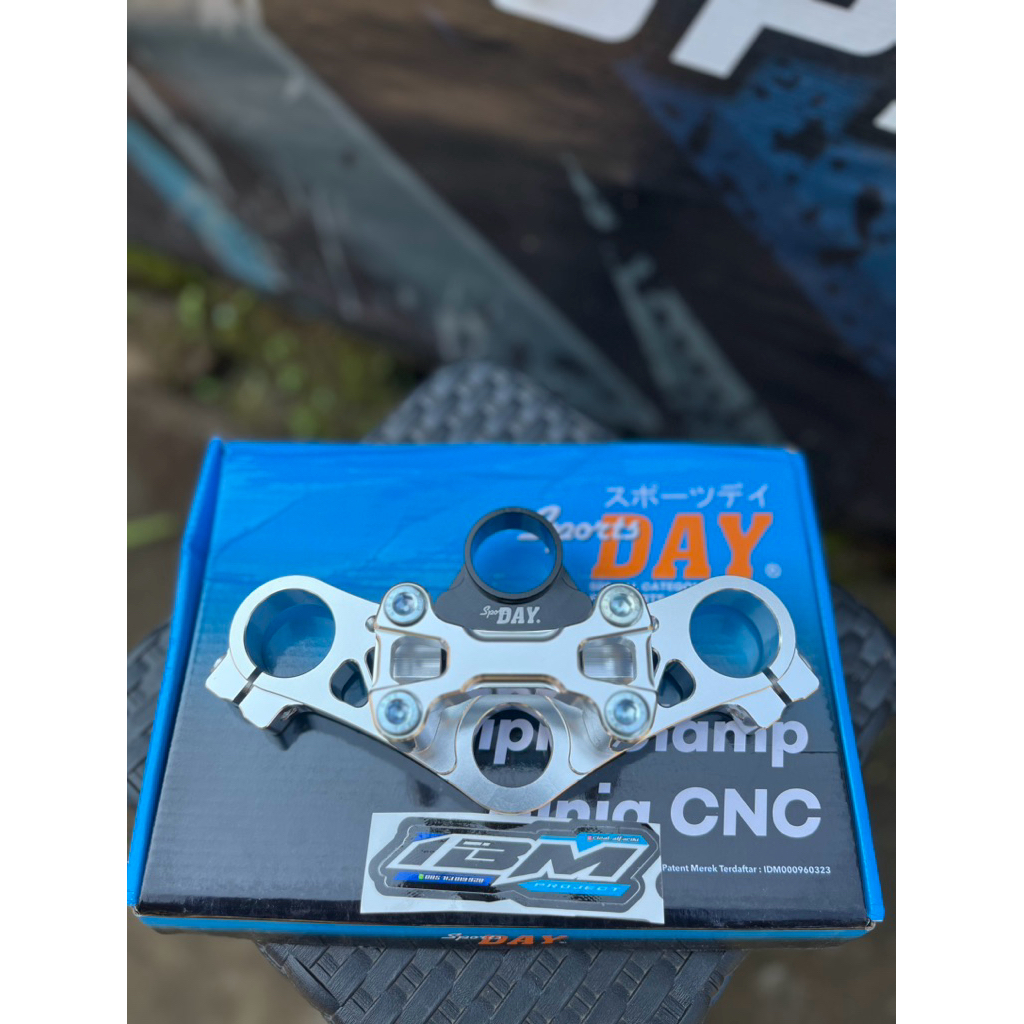 SEGITIGA TRIPLE CLAMP ATAS NINJA CNC SPORTS DAY PNP NINJA R SS CB GL,SEGITIGA T ATAS NINJA CNC T ATA