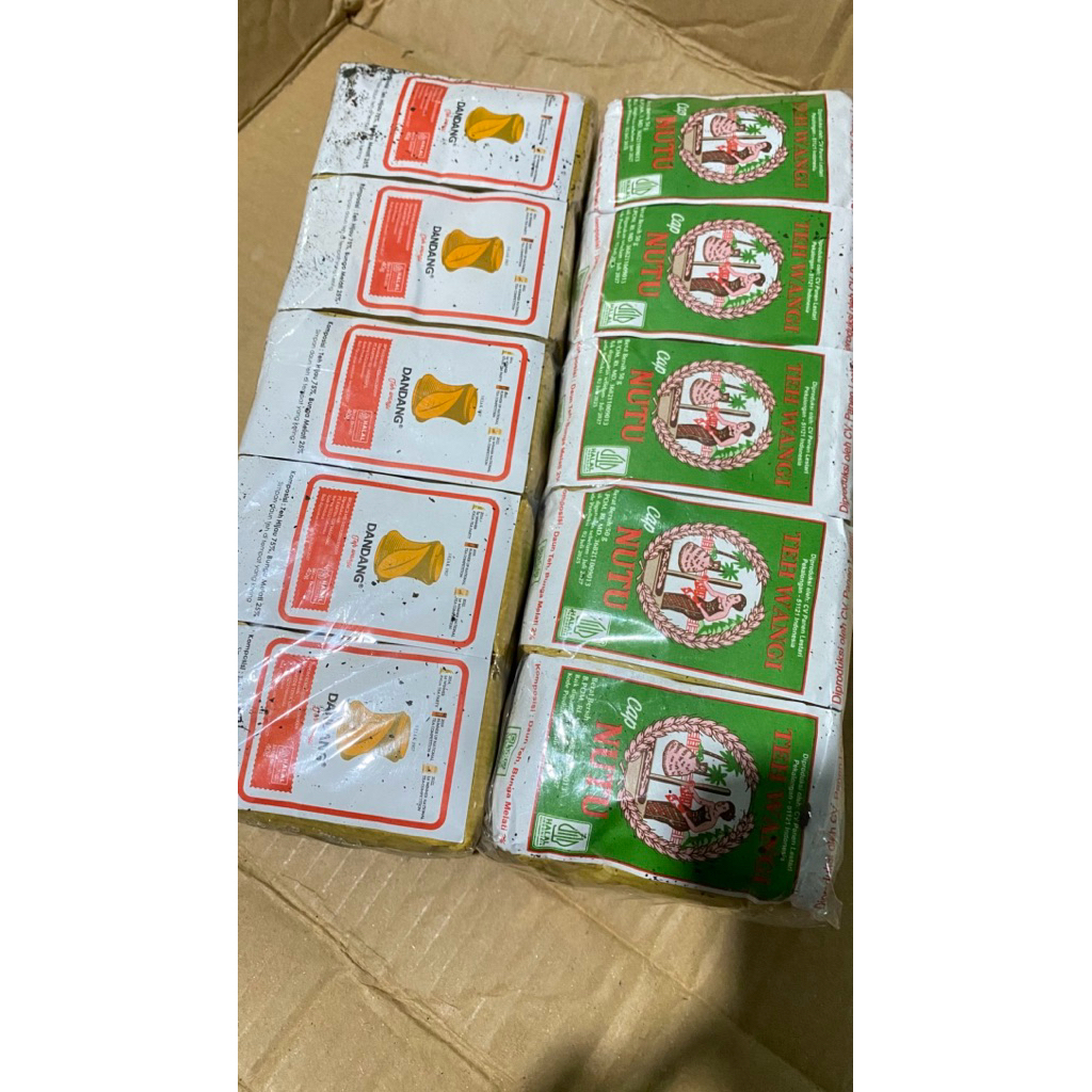 

(10 pcs) jasmine tea tubruk teh wangi 50 gram 40 gram 35 gram/ teh dandang 40 gram/ teh nutu 50 gram/ teh sepeda balap 35 gram