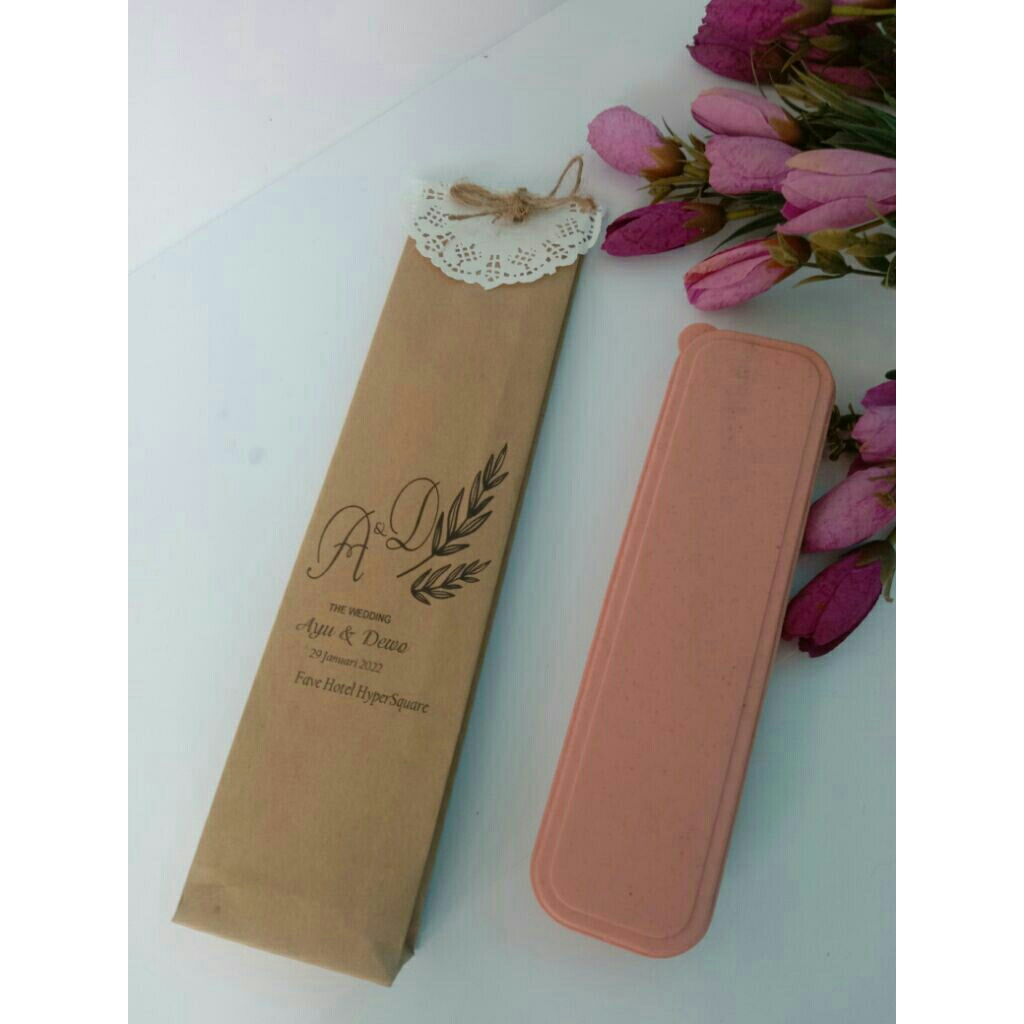 

Paperbag souvenir tempat sendok/sedotan/wedding 7*3*21cm