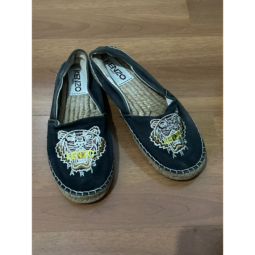 preloved sepatu kenzo