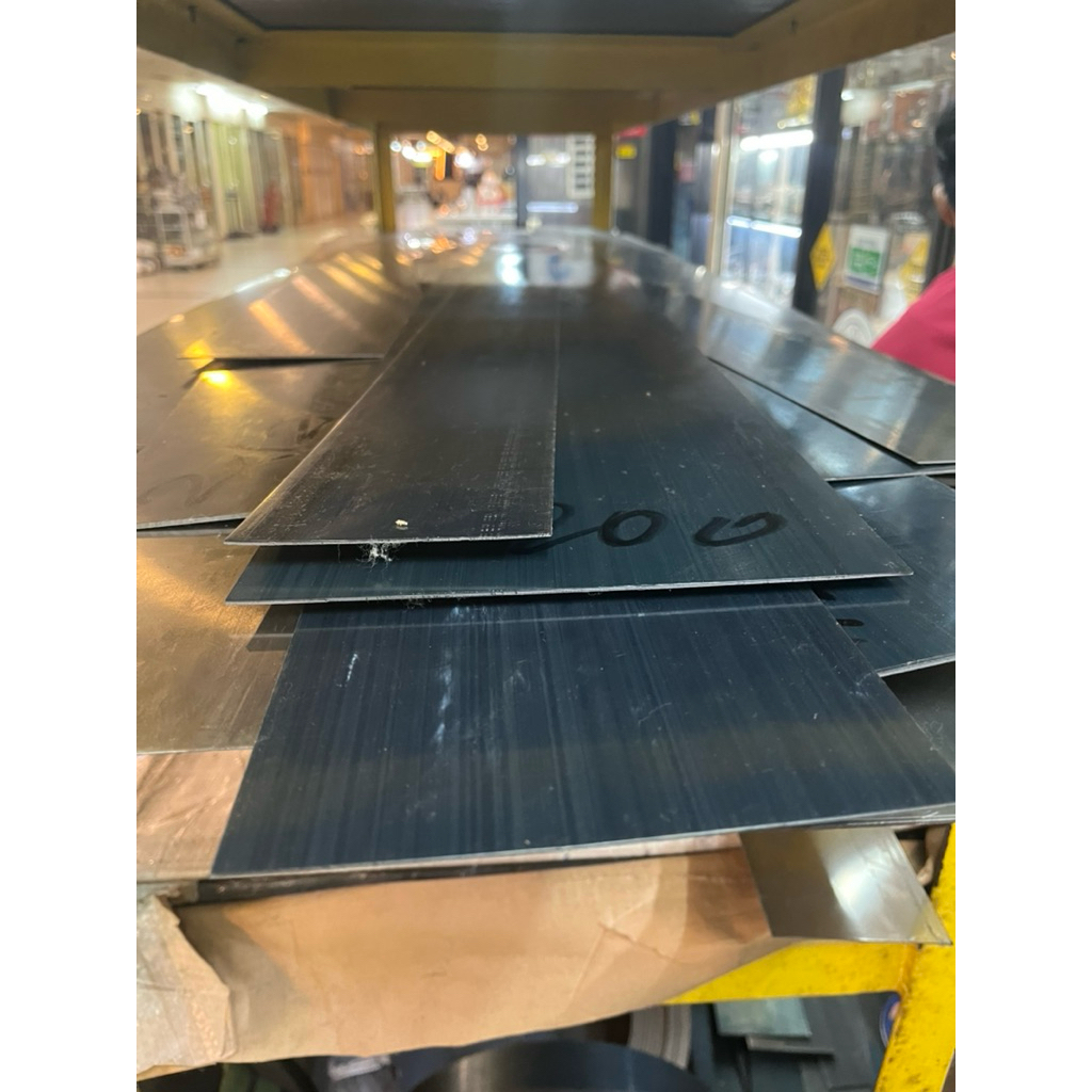 plat baja sk5 0,5mm x 100mm x 500mm / plat baja sepring sk5