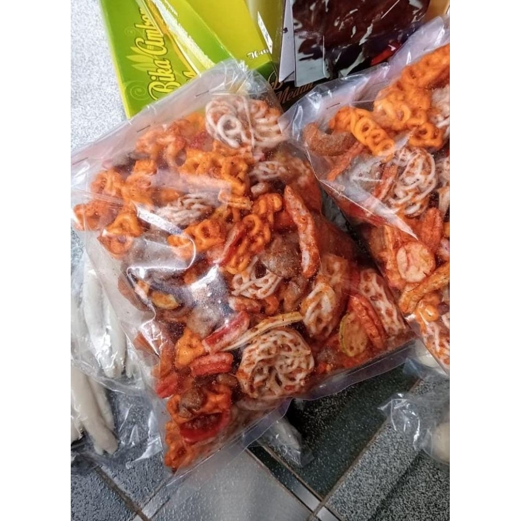 

SEBLAK KERUPUK CAMPUR MIX PEDAS DAUN JERUK