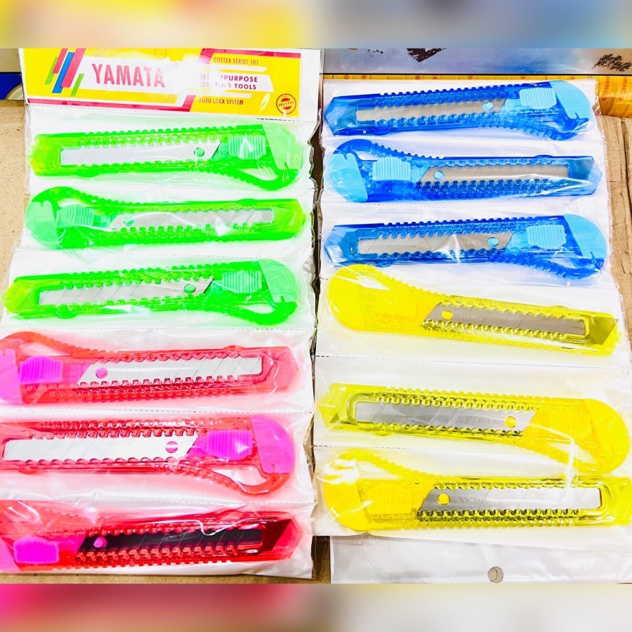 

Cutter Yamata Series 101 Isi 12 Pcs Pisau Potong Tajam Pemotong Serbaguna Auto Lock Cutter Transparan Stainless - 12 pcs/1 renteng