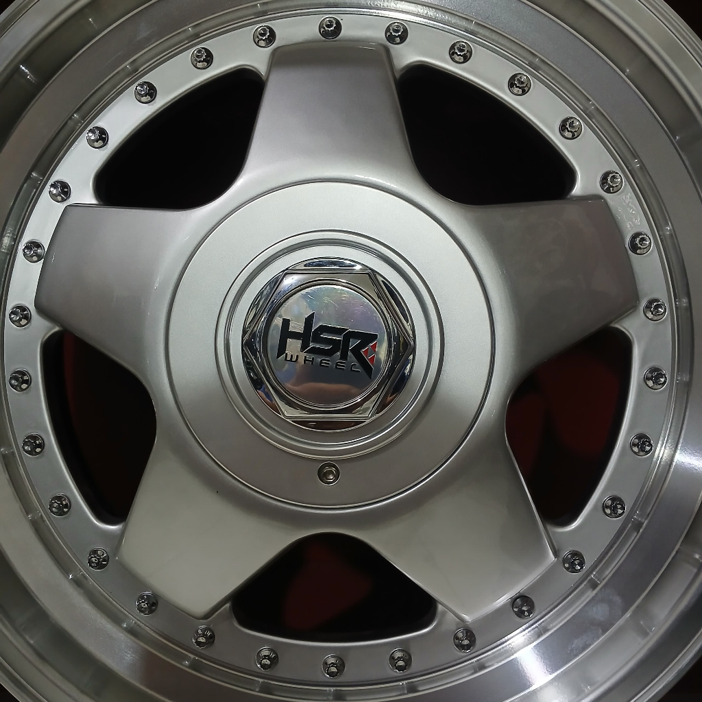 Velg Mobil  Grand Livina Toyot Kijang Yaris Avanza Ring 17 Type Aachen HSR Original