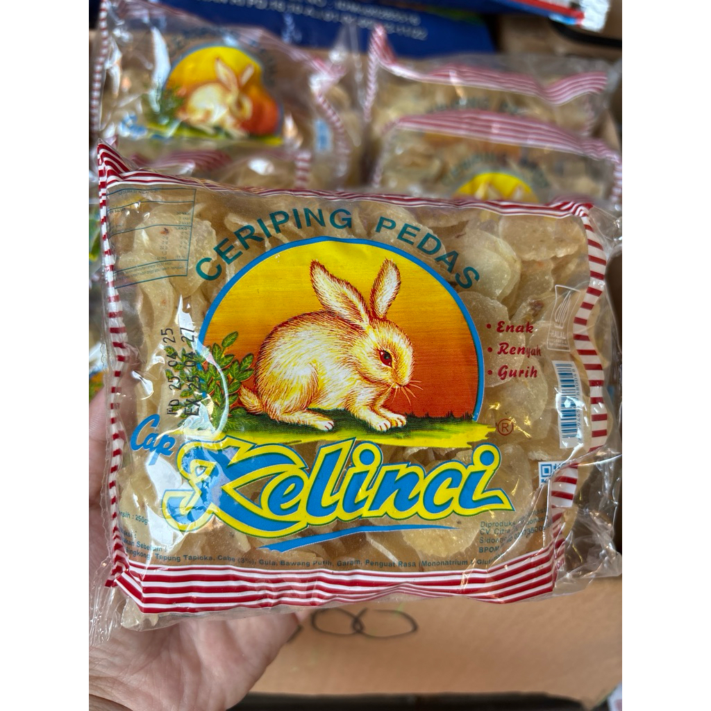 

cepiring pedas kelinci keripik singkong 250gr