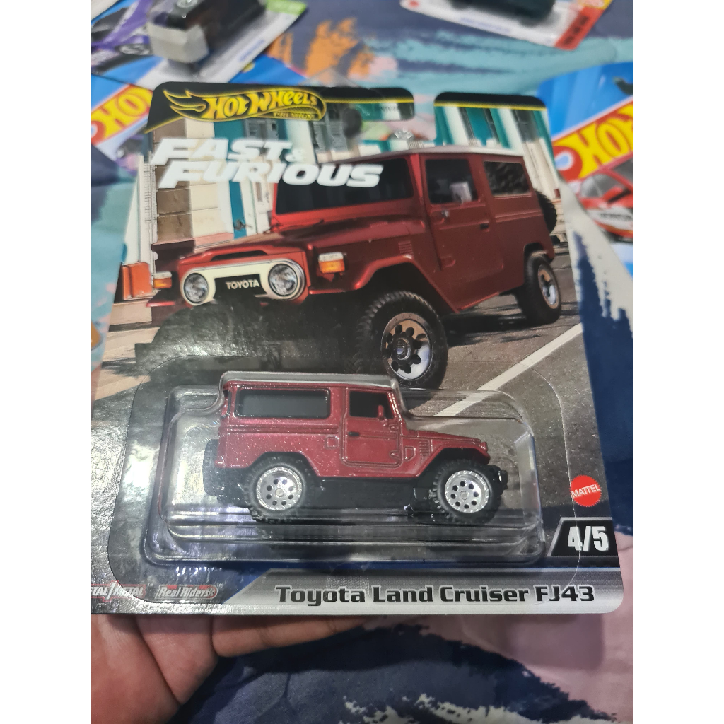 HOTWHEELS TOYOTA LAND CRUISER FJ43