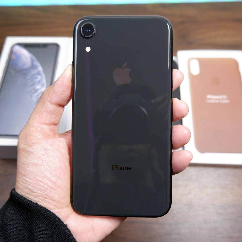 iPhone XR 256GB Inter LL/A Fullset Ori - Sinyal Aman - Bonus Case Leather & Anti Gores