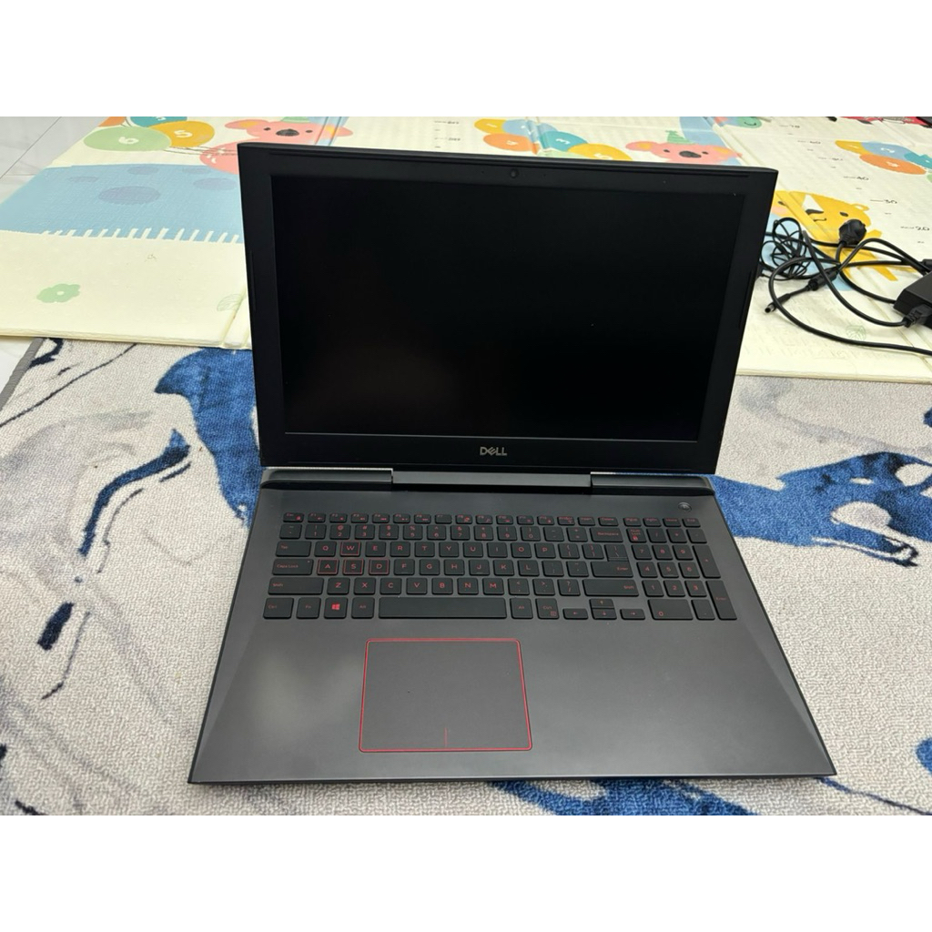 dell inspiron 7577 i7-7700 gtx 1060gb maxq gaming laptop