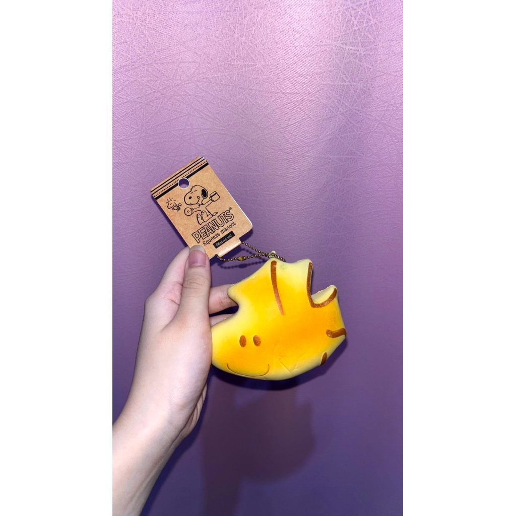 PRELOVED PEANUTS SNOOPY MASCOT SQUISHY