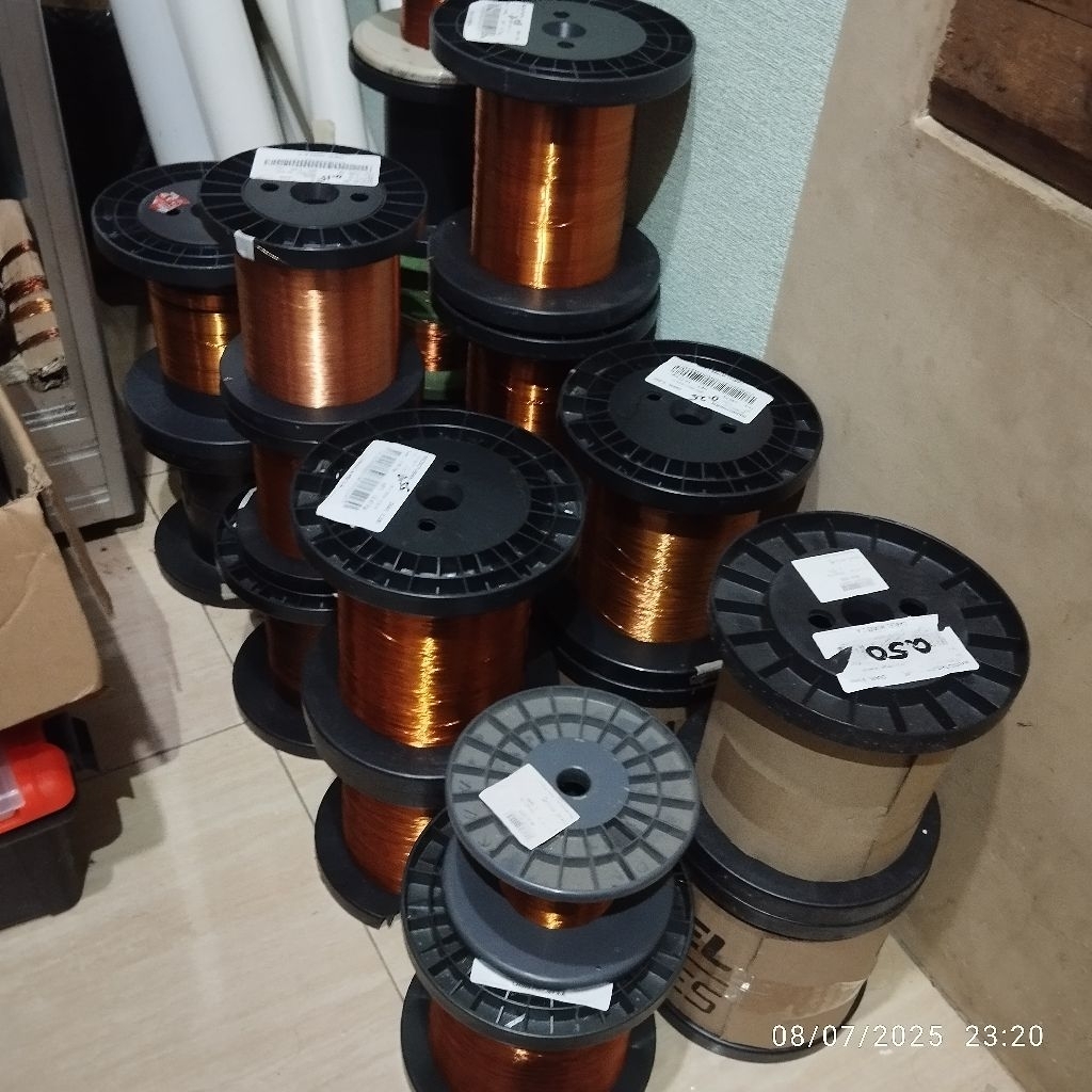 kawat hellenic 0,15/0,18  satu kilogram