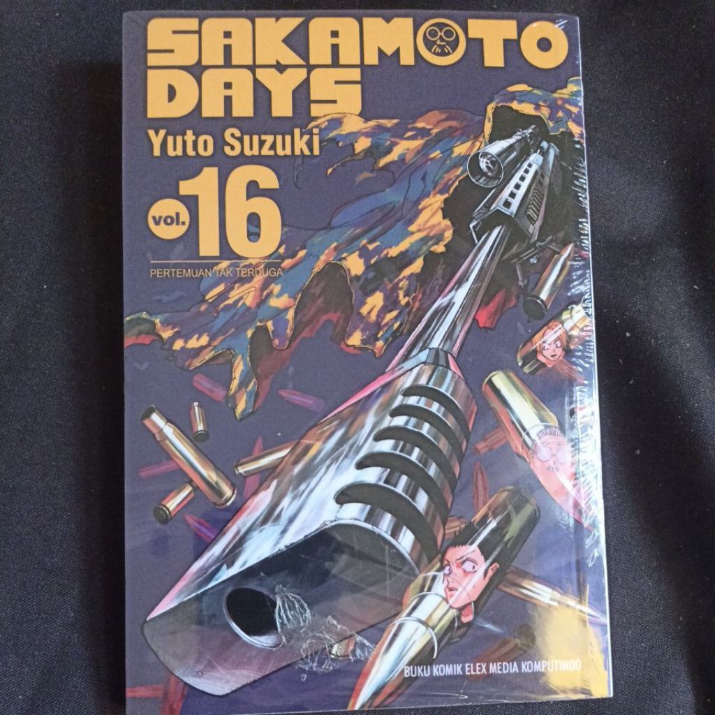 Komik Sakamoto Days 16 (segel)