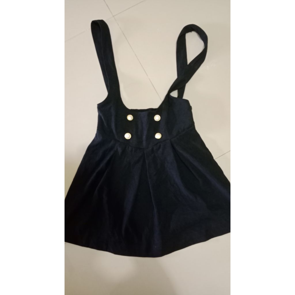 preloved rok hitam
