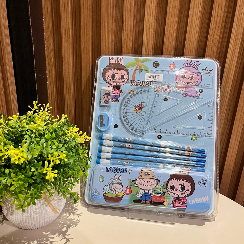 

Perlengkapan Sekolah Set Lengkap Paling Lengkap Terlaris