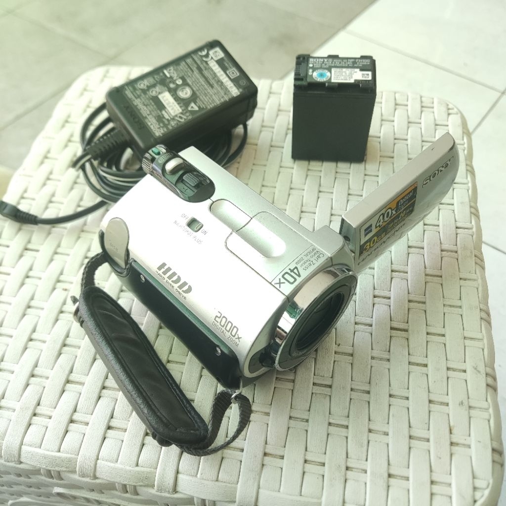 sony digicam dcr-sr42 handycam digital camera kamera second seken 2nd bekas preloved minus murah