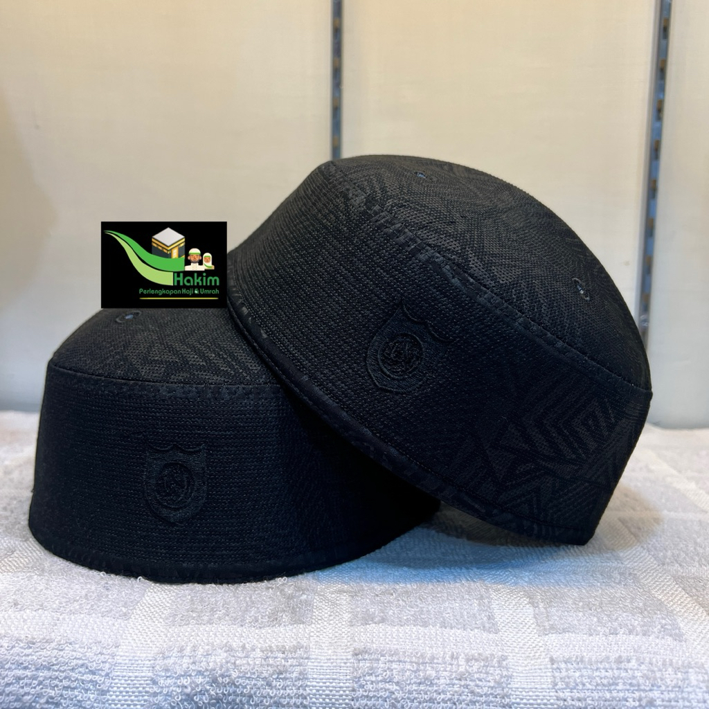 Kopiah Malaysia Ori Motif Sultan Embos Lobe Malaysia Hitam Embos / Peci Malaysia