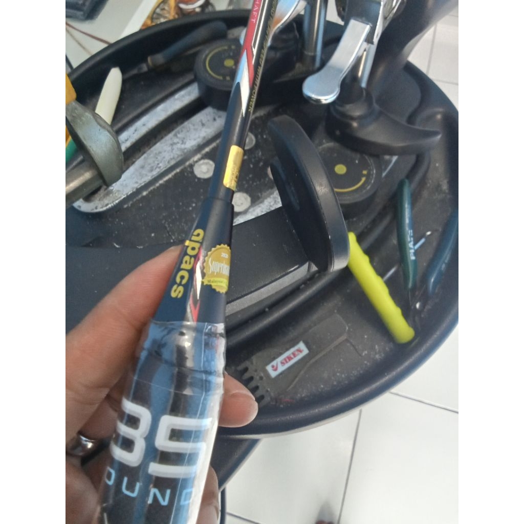 Raket Batminton APACS VERSUS 35 original