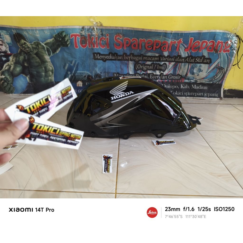 tengki tiger revo hitam strip violet atau tengki tiger revo hitam 2013 strip abu" atau tengki tirev 