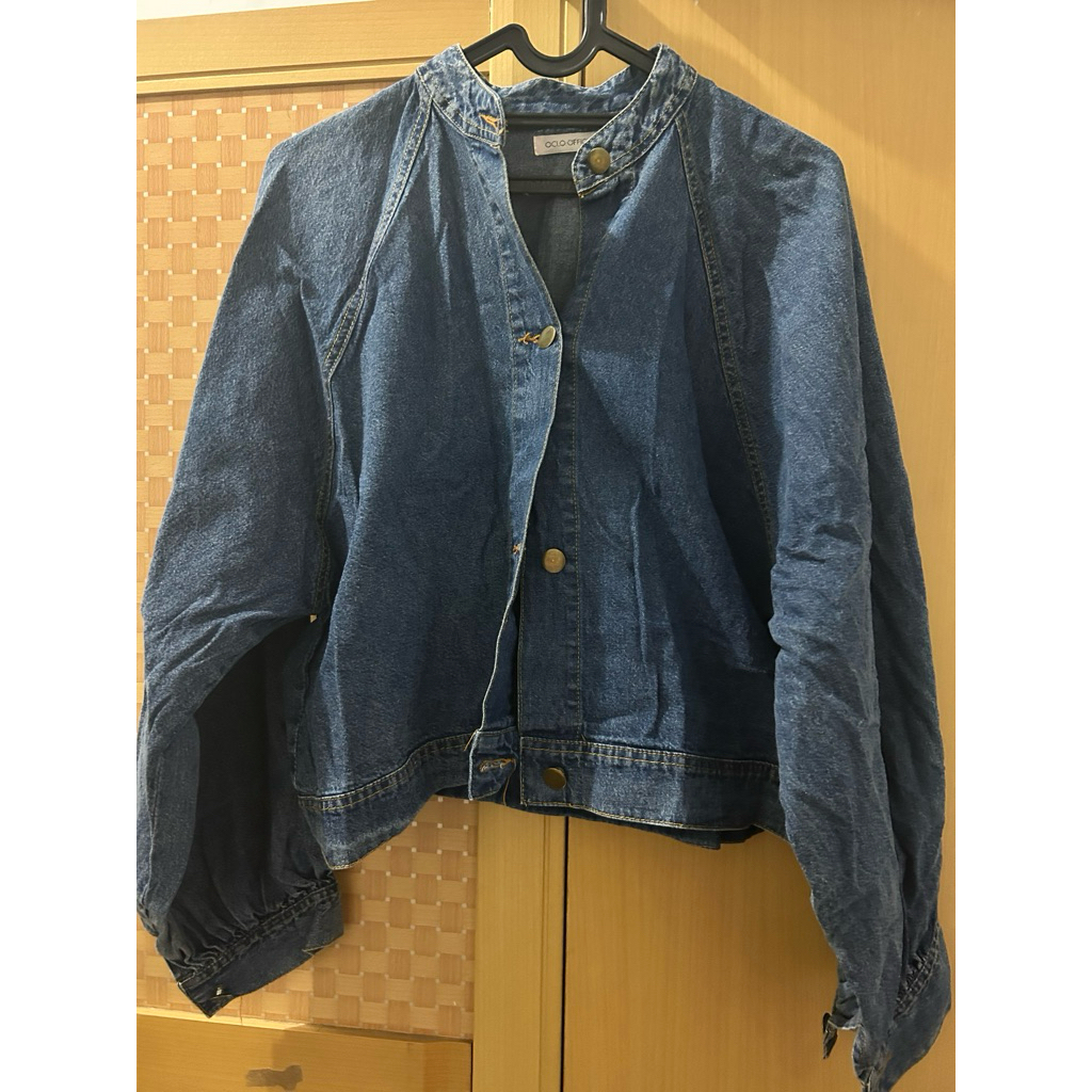 Outer Denim Wanita Kekinian – Jaket Jeans Lengan Balon