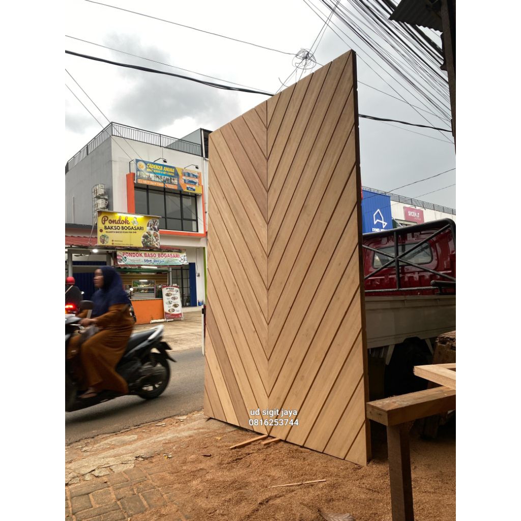 custom pintu utama kayu meranti oven pintu minimalis model terbaru