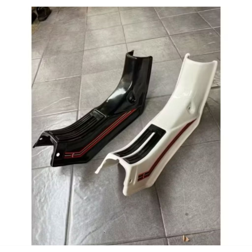 LEKSIL DEK SAYAP TENGAH SUZUKI RC80 RC100 BRAVO PUTIH HITAM