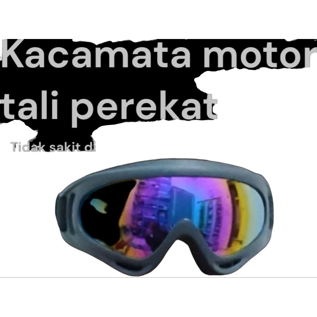 kacamata motor hitam