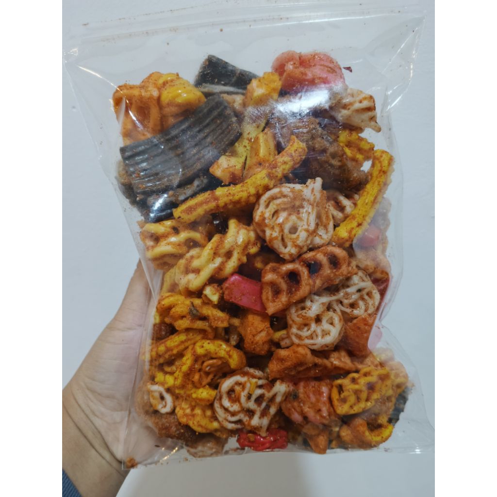 

Seblak Mix Pedas Gurih Renyah - Jeann Snack