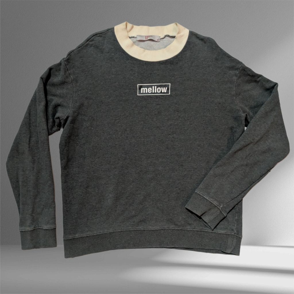 Jacket Crewneck CN Branded 8SECONDS Original Second Preloved