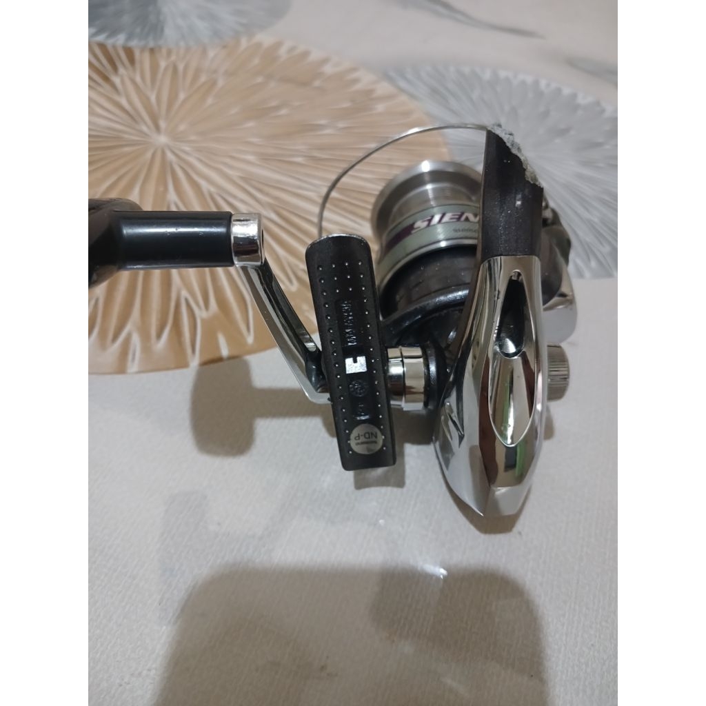 Reel Shimano sienna 2500fd Malaysia. second/bekas