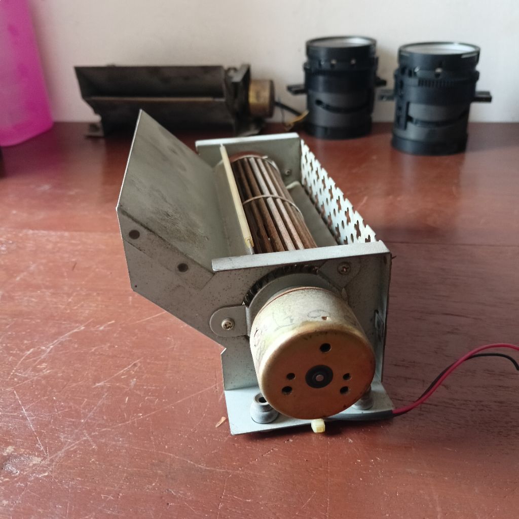 KIPAS FAN BLOWER BEKAS COPOTAN PHOTO COPY DC24V 0,30A