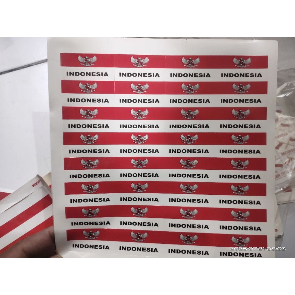 

1LEMBAR STIKER MERAH PUTIH