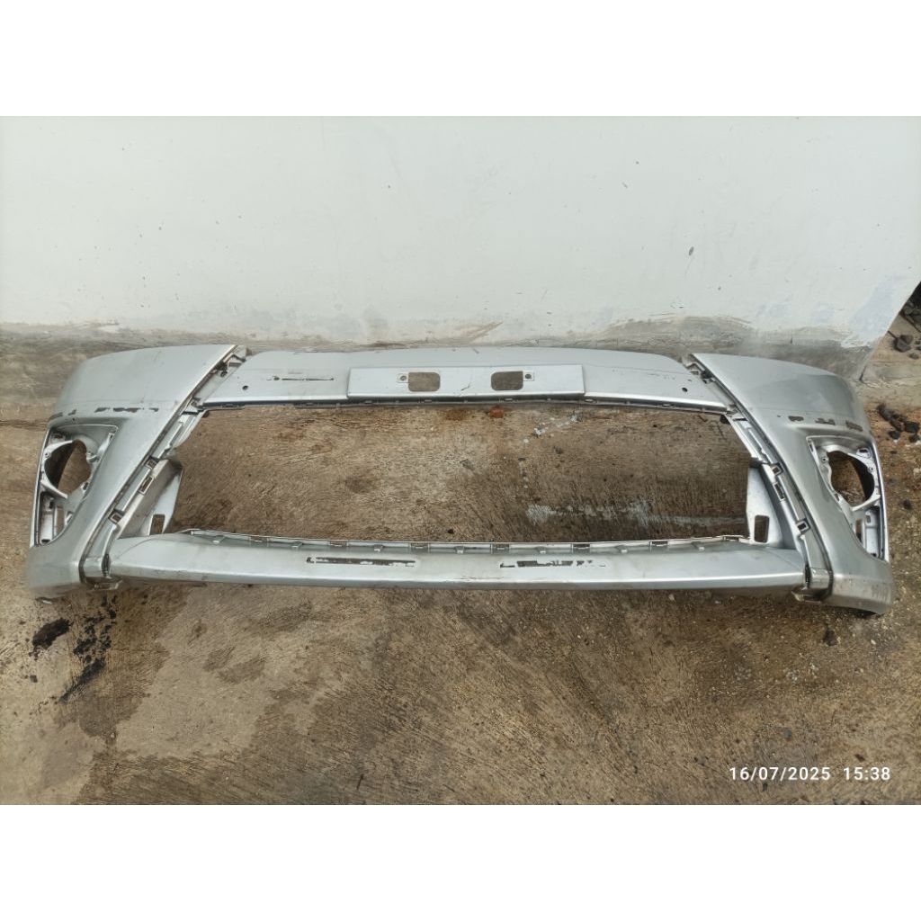 Bemper Bumper Depan Yaris 2015 2016 2017 Original