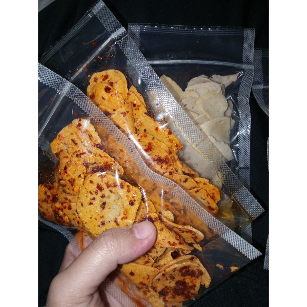 

Basreng pedas dan original 250g