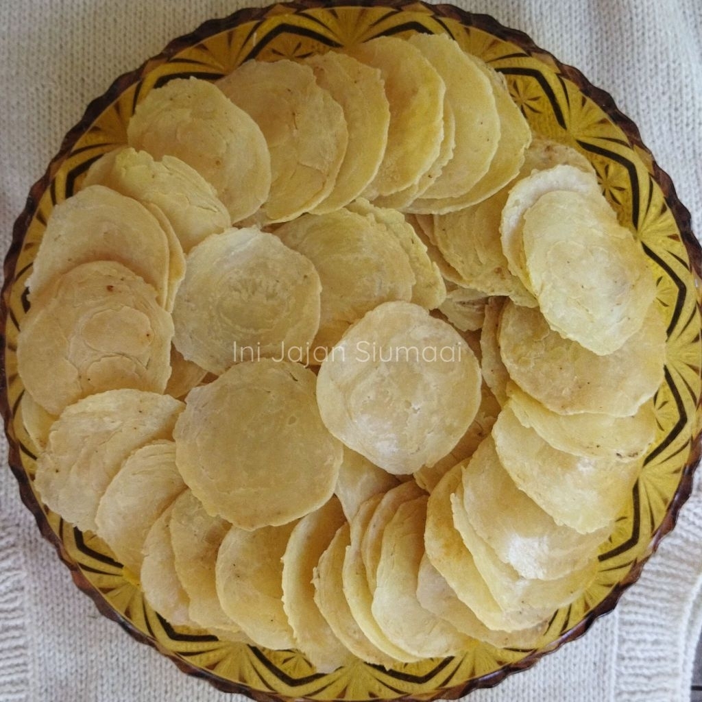 

Emping Melinjo Besar Mentah Kering Super Premium 5kg - Terbuat Dari 5-6 Biji Melinjo