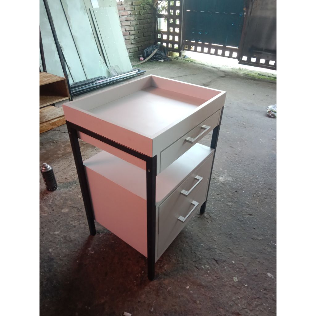 meja barbershop knockdown