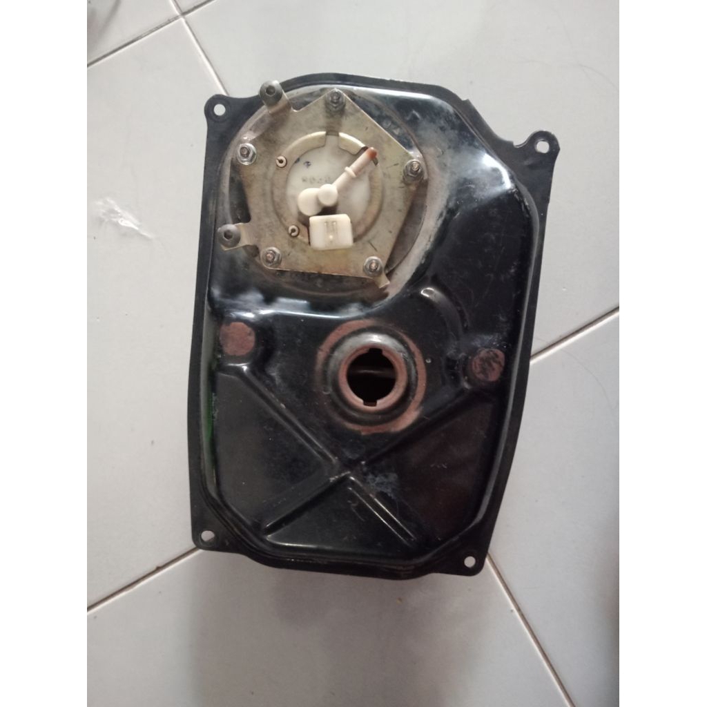 tengki bensin supra 125 fi th 2008 / 2009