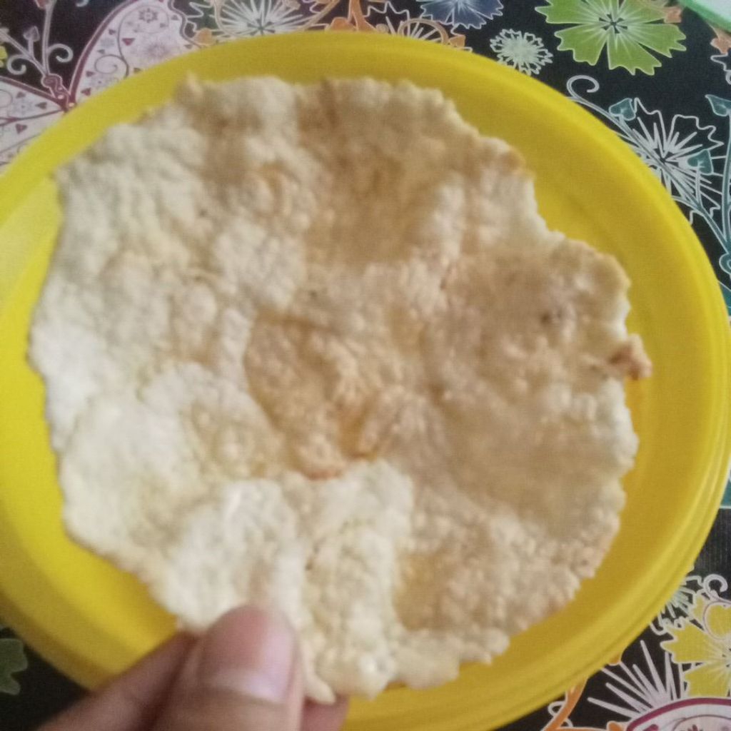 

emping melinjo mentah super jumbo 1kg