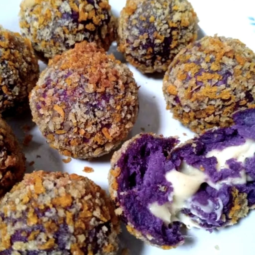 

FROZEN FOOD BOLA UBI UNGU LUMER ISI 10biji VIRAL FROZEN FOOD MAKANAN SIAP SAJI ENAK DAN NIKMAT