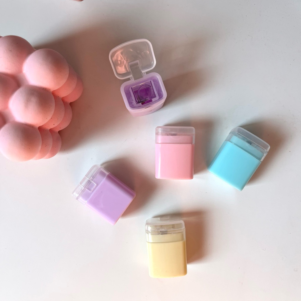 

Serutan pensil cute imut warna warni