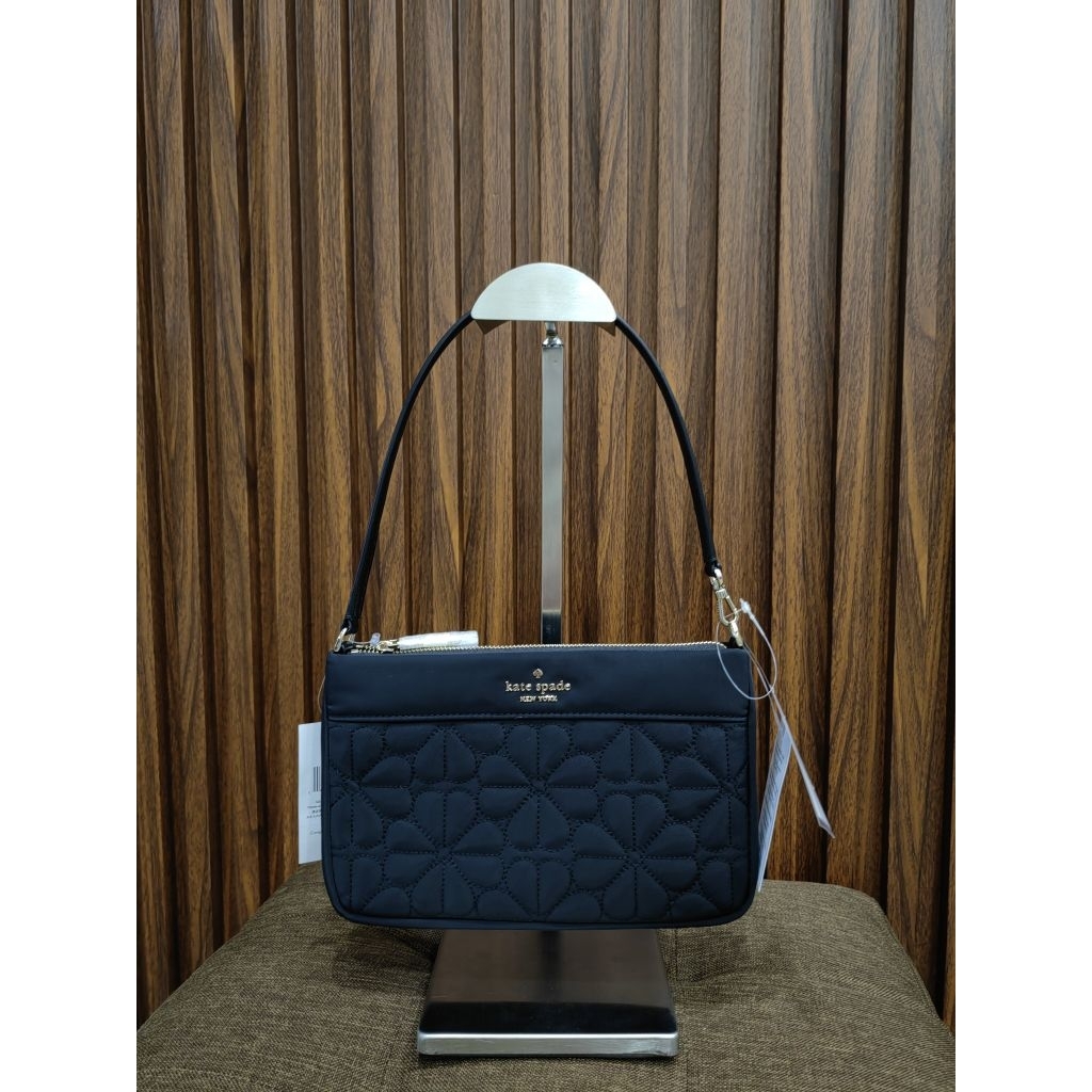 kate spade convrt wristletSpade flower qu-black