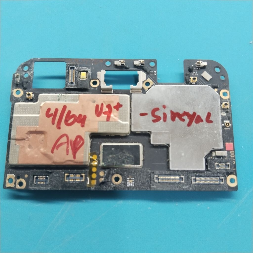 Mesin Vivo V7 Plus Minus Sinyal Ram 4/64 Segel