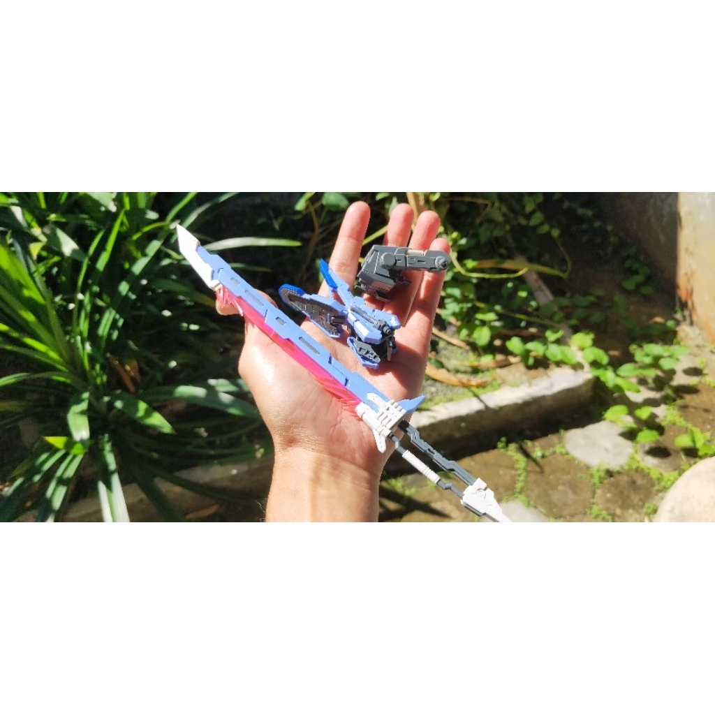 MG 1/100 SWORD STRIKE WEA*PON DRAGON MOMOKO