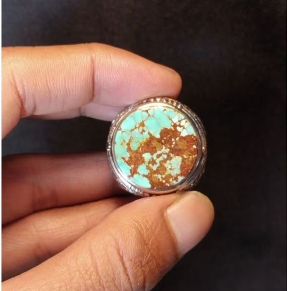 batu pirus persi