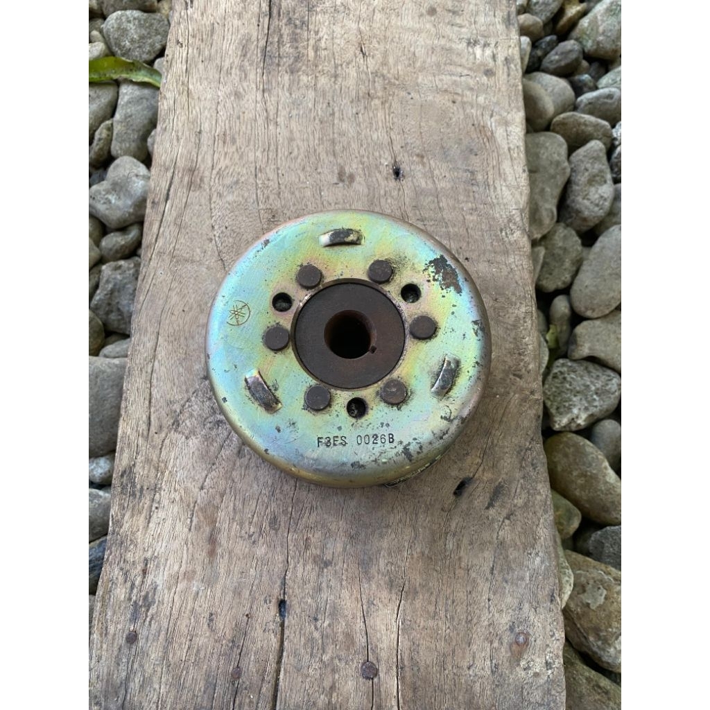 magnit yamaha Alfa Alfa champ Engkel