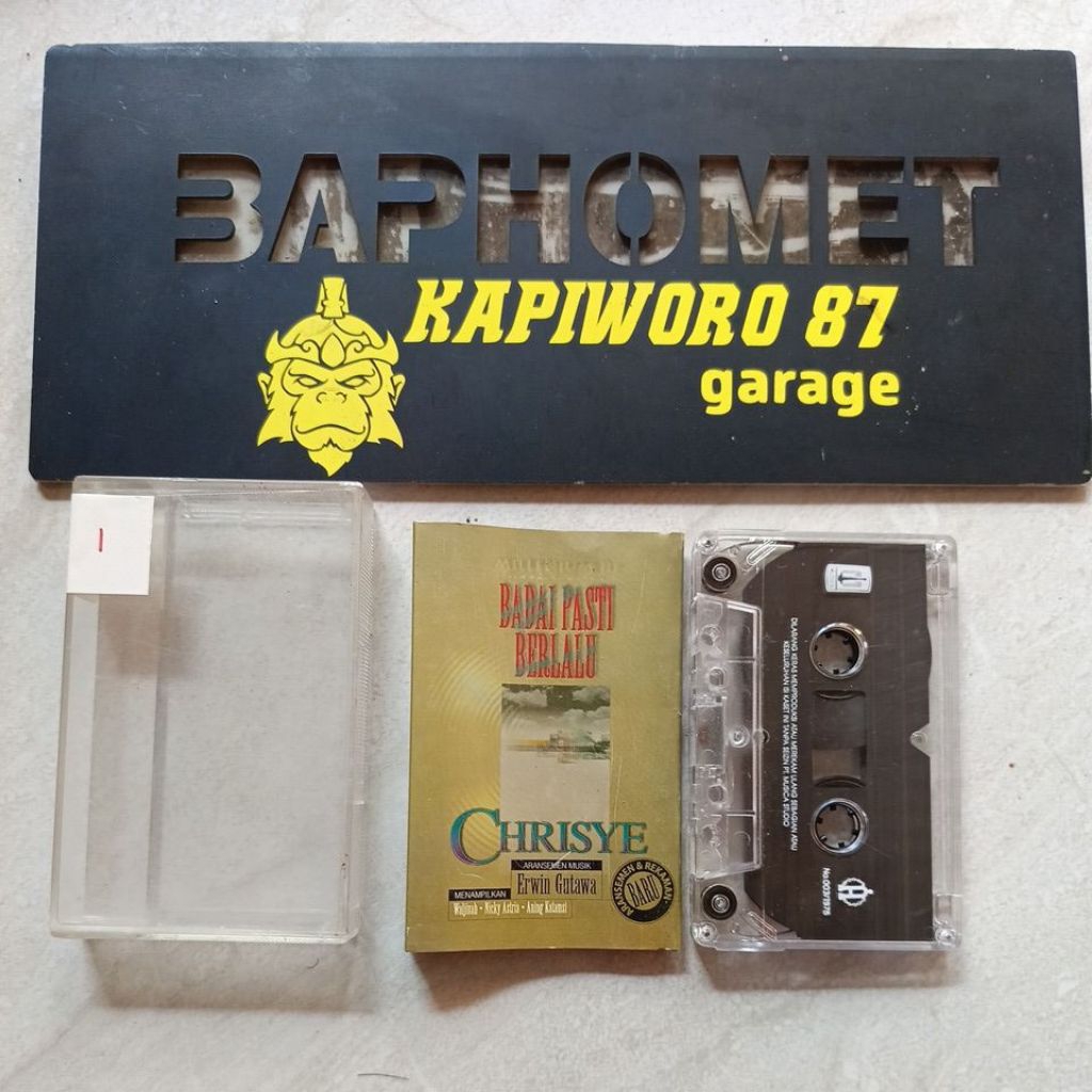 kaset pita,,CHRISYE badai pasti berlalu