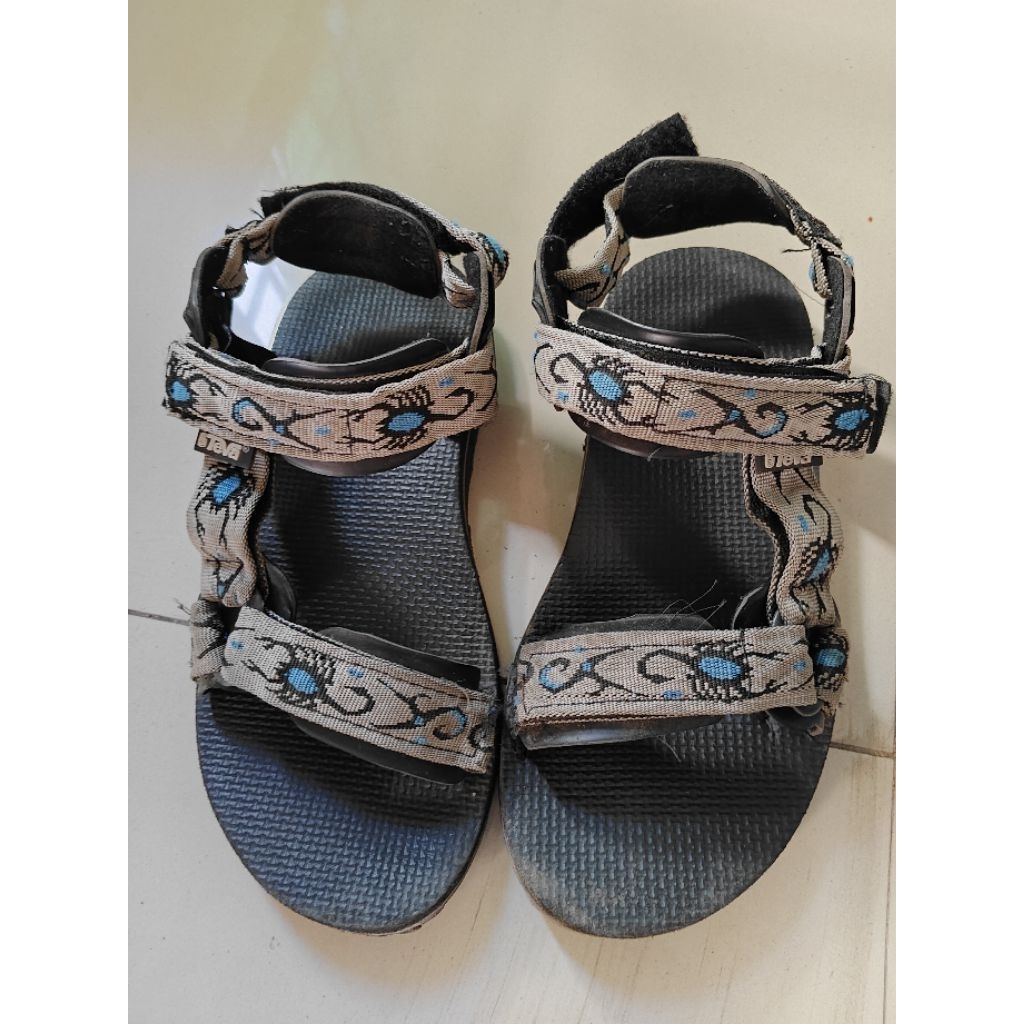 sandal gunung Teva Original